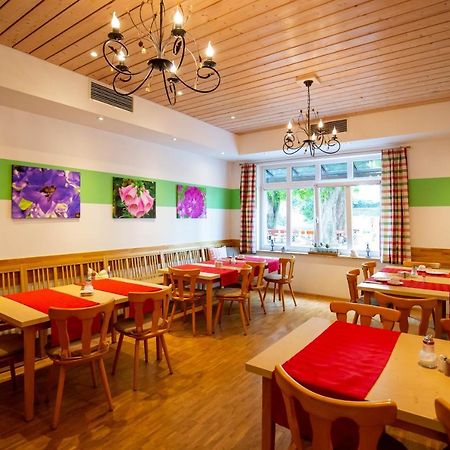 Gasthaus Und Hotel Goettler Josef Rumeltshausen Zewnętrze zdjęcie