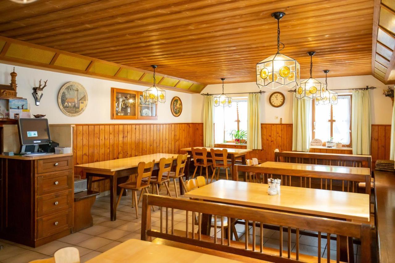 Gasthaus Und Hotel Goettler Josef Rumeltshausen Zewnętrze zdjęcie